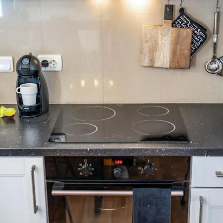 Mountain - In And Out - Free Bansko