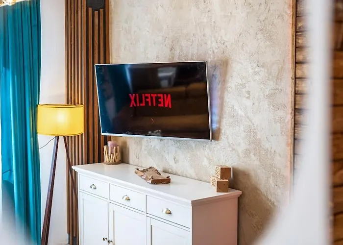 Mountain - In And Out - Free Apartment Bansko