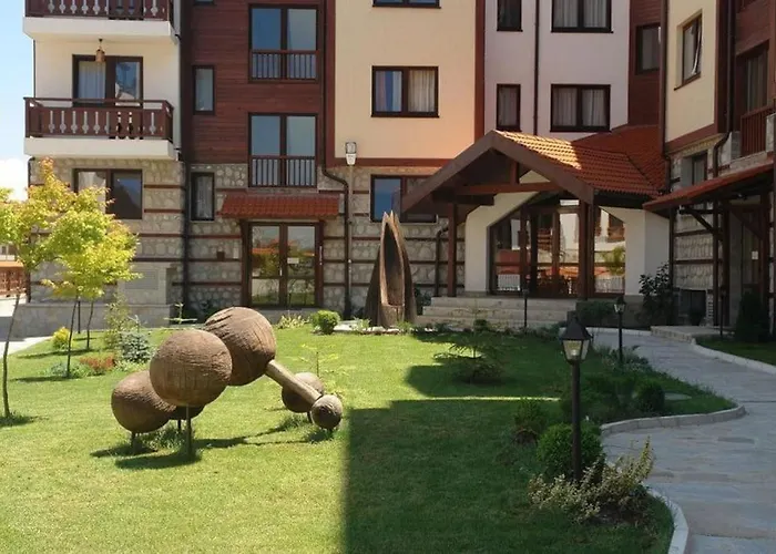 Apartment Mountain - In And Out - Free