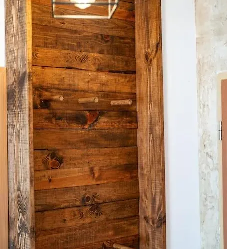 Apartment Mountain - In And Out - Free Bansko